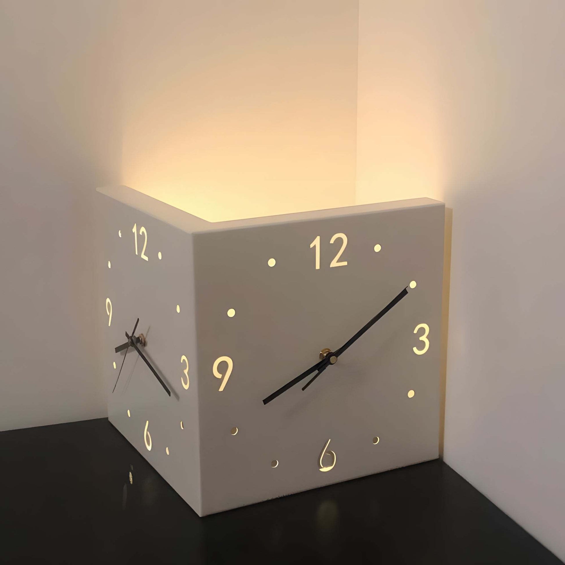 LumoCorner Clock