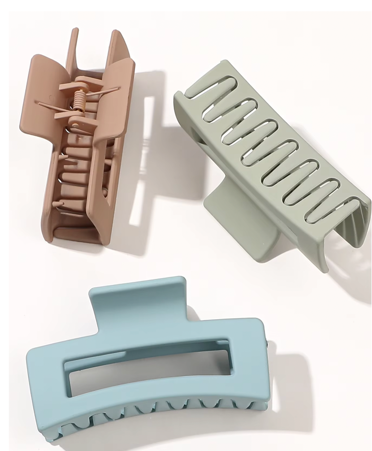HighPeak stylish claw clips in sage green, dusty rose, and blue - modern minimalist hair accessories