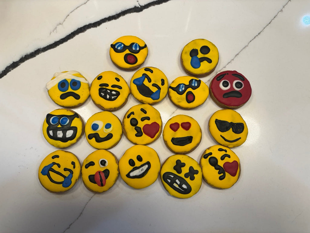 Emoji Organic Dog Cookies