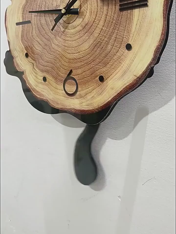 Swinging Cat Wall Clock