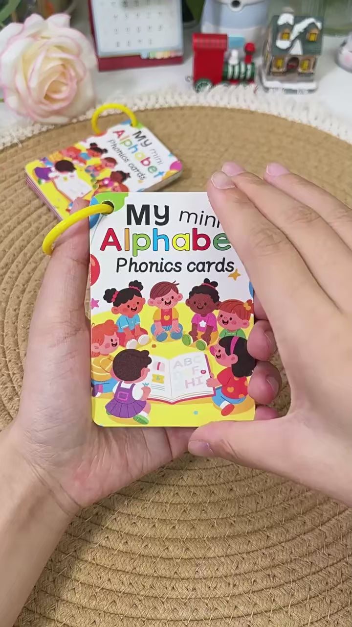 Alphabet Flash Cards Set