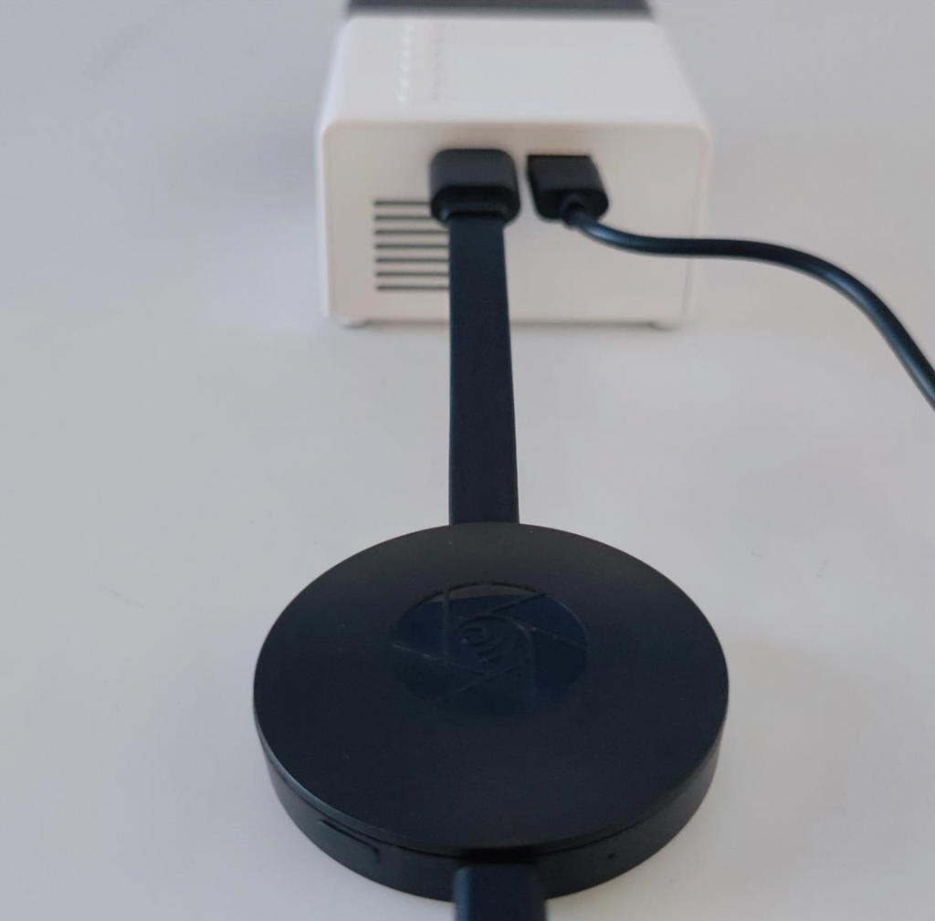 HighPeak Wireless iPhone/Android Dongle connected to MiniProjector